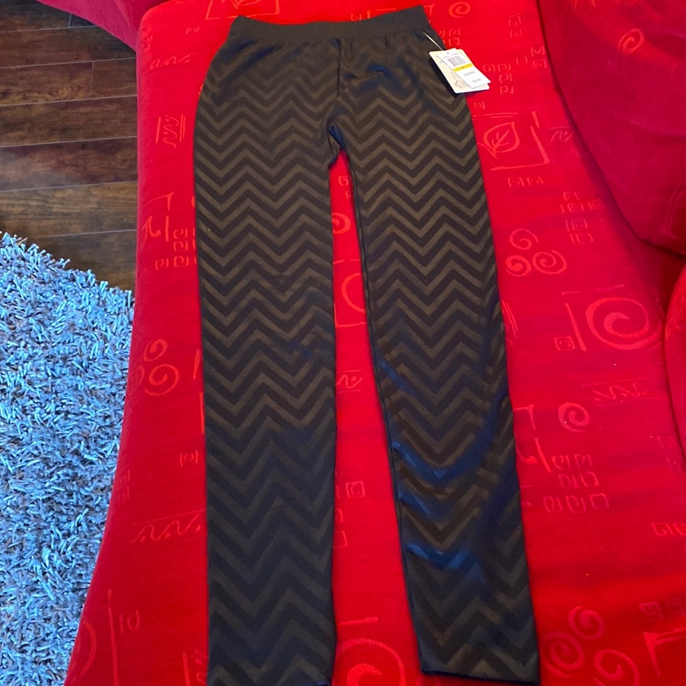 Pink Rose black leggings